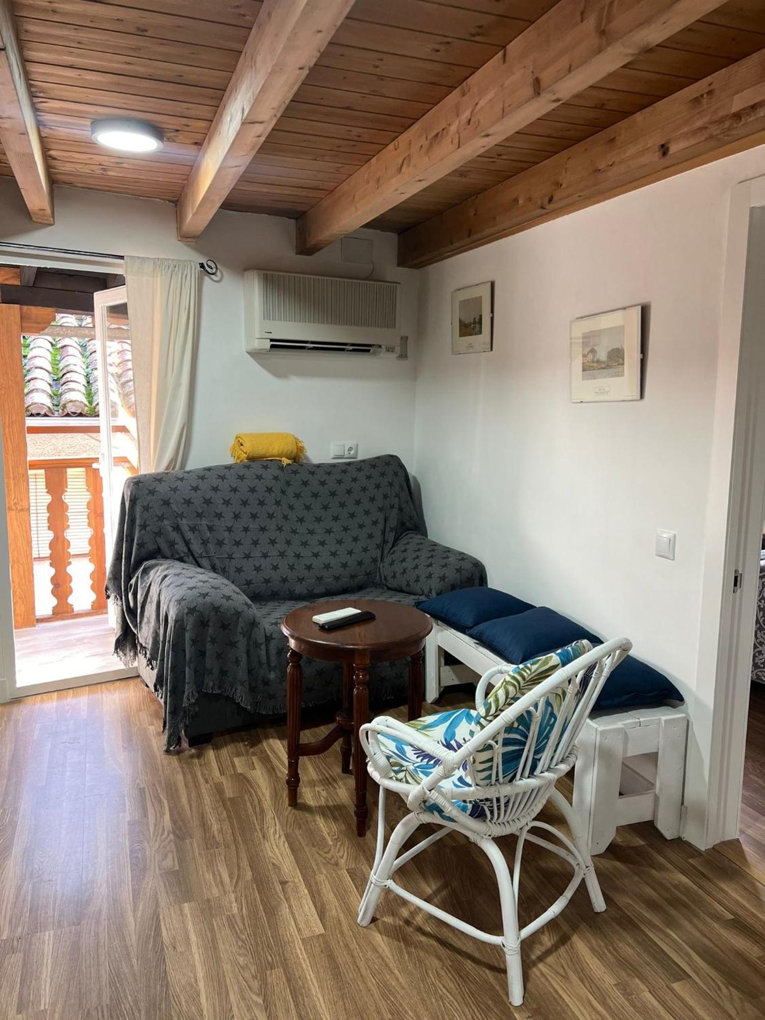 La Golondrina Apartman Candeleda Kültér fotó