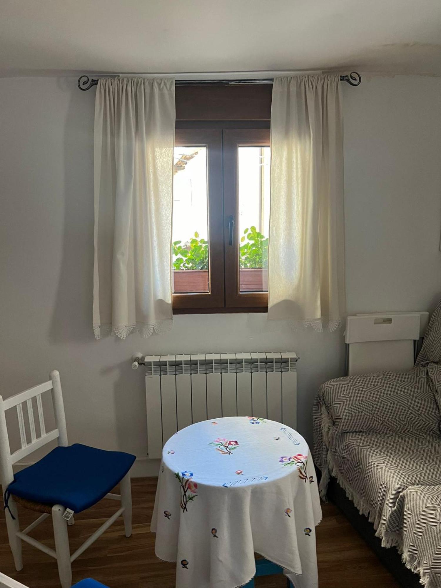La Golondrina Apartman Candeleda Kültér fotó