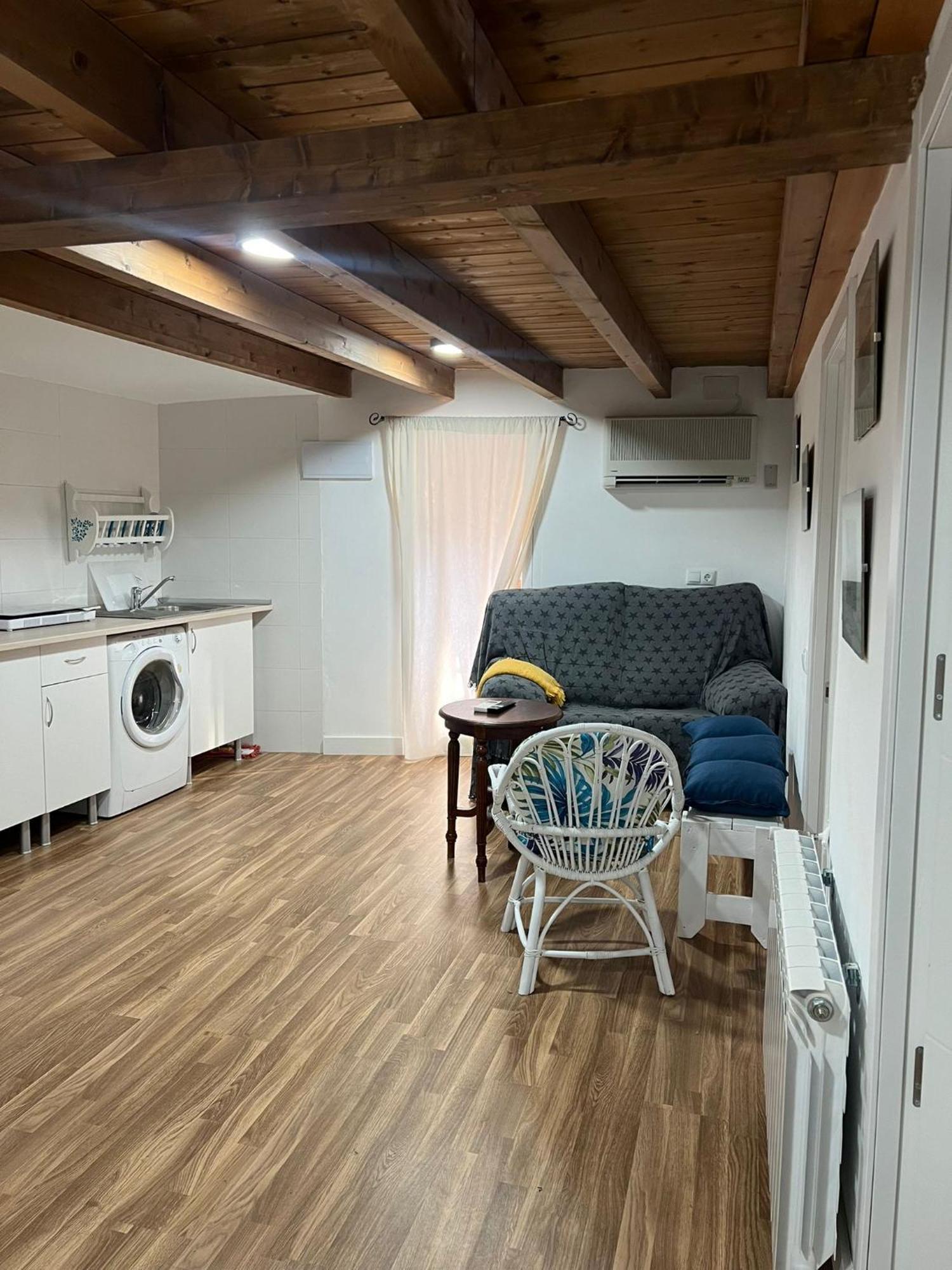La Golondrina Apartman Candeleda Kültér fotó